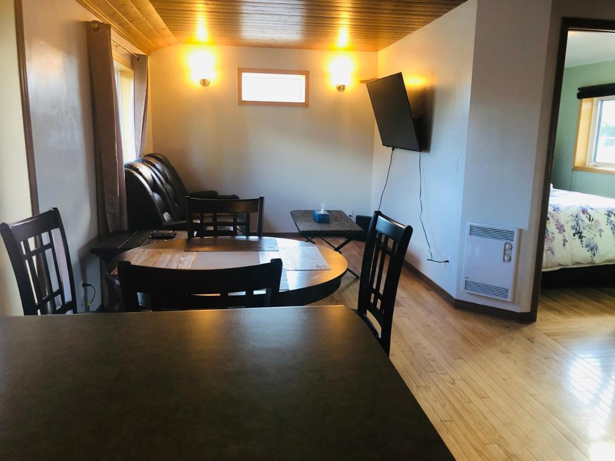 Midnight Sun Vacation Home Whitehorse Dış mekan fotoğraf