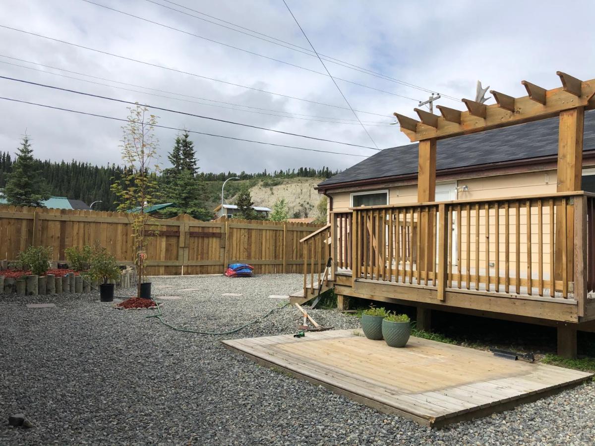 Midnight Sun Vacation Home Whitehorse Dış mekan fotoğraf